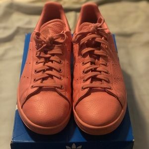 Men’s Adidas Stan Smiths in Coral